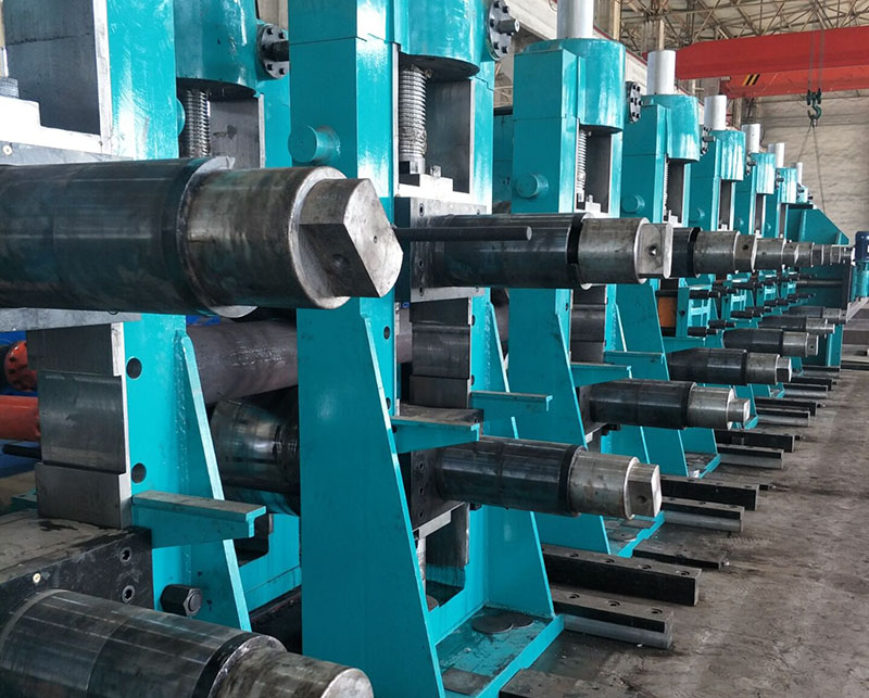 德兴方管加工设备